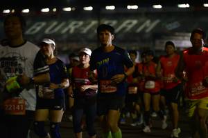 BIB: 26146, 22141, 20485
                            <button type="button" onclick="openModal(10875947)" class="btn btn-primary btn-sm float-right btn-popup" data-toggle="modal" data-target=".modal-high-quality">
                        <i class="fas fa-shopping-cart"></i> Add to Cart
                    </button>
                                            <button type="button" onclick="isThisMe(10875947, true)" class="btn btn-success btn-sm float-right btn-popup btn-isme hidden" data-toggle="tooltip" data-placement="bottom" title="นี่คือรูปของคุณใช่ไหม คลิกที่นี่เพื่อเอาเข้าอัลบั้ม">
                        <i class="fas fa-plus"></i> Add to album
                    </button>
                    <button type="button" onclick="isThisMe(10875947, false)" class="btn btn-warning btn-sm float-right btn-popup btn-isnotme hidden">
                        <i class="fas fa-ban"></i> Remove from album
                    </button>